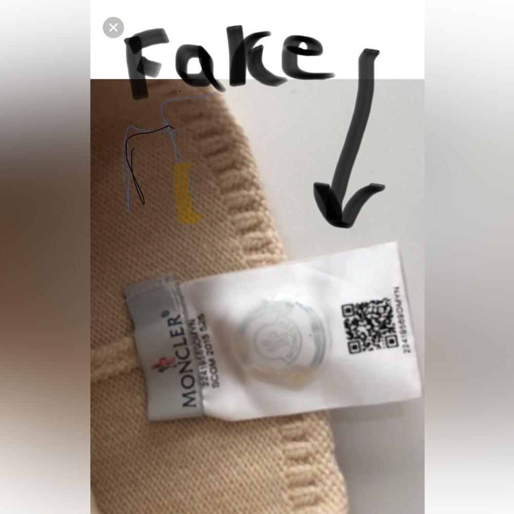 Moncler Tags - Picture 11 of 16